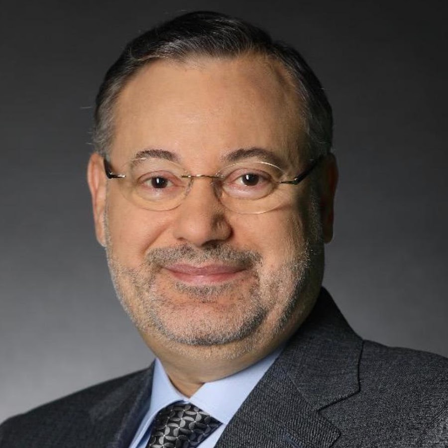 أحمد منصور