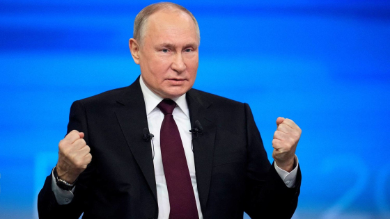 بوتين: روسيا مستعدة عسكريا وفنيا لحرب نووية