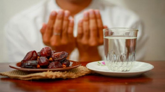 انتبه لصحتك.. 6 مشكلات صحية شائعة في رمضان